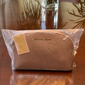 Michael kors make up bag